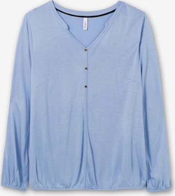 SHEEGO - Camisa em azul: frente