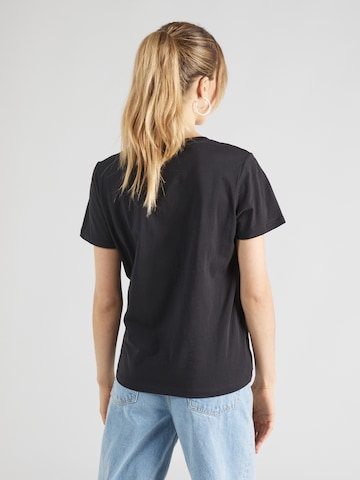 Tricou de la GARCIA pe negru