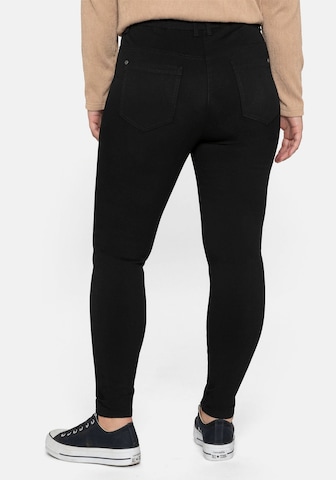 Skinny Pantalon SHEEGO en noir