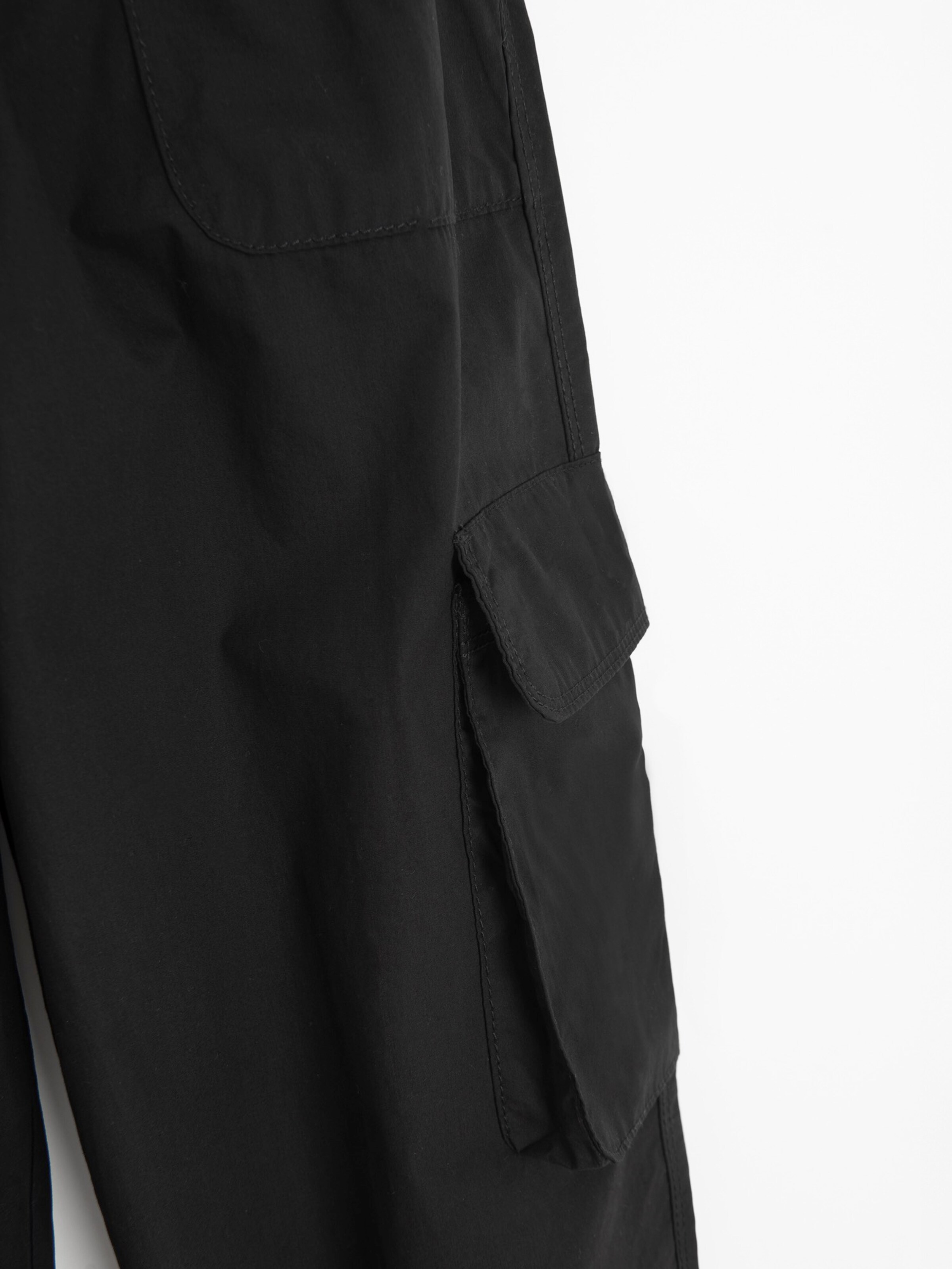 Cool Club Zúžený strih Nohavice - Čierna