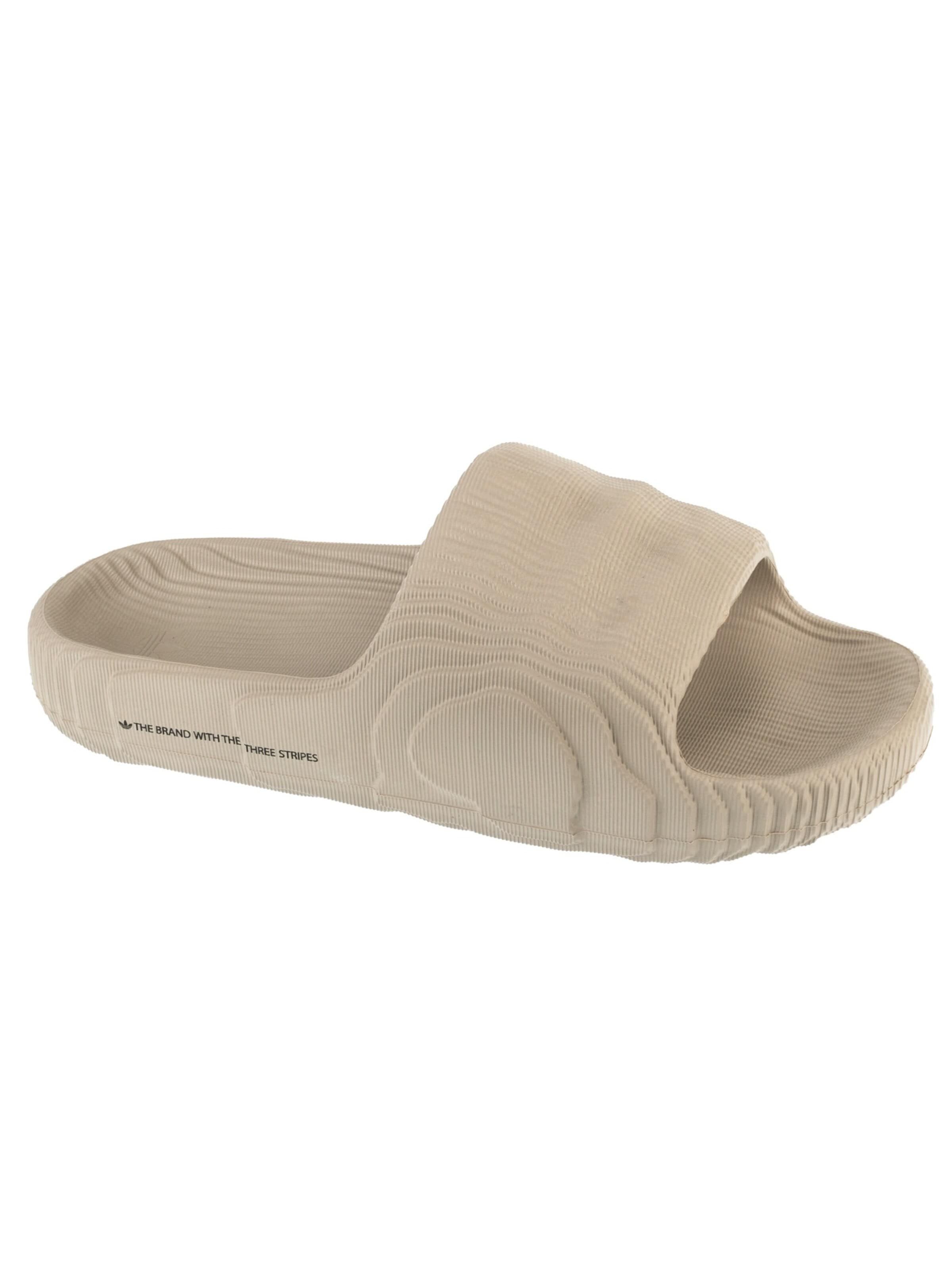 ADIDAS ORIGINALS Strand-/badschoen in Bruin: voorkant