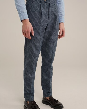 Coupe slim Pantalon à pince WE Fashion en gris : devant