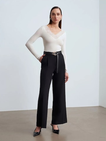 Dilvin - Blusa em branco