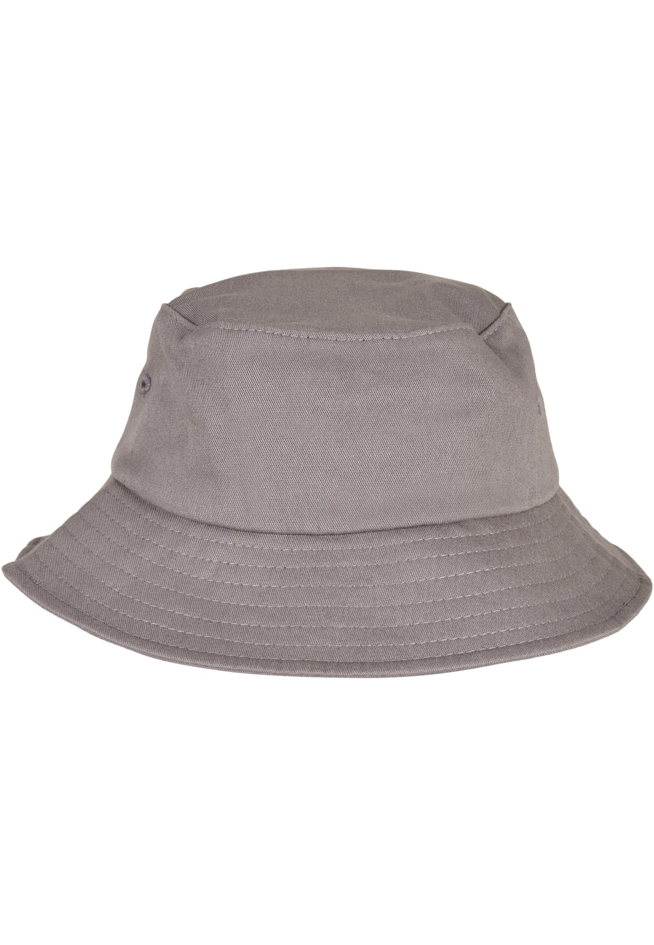 Flexfit Hat in Grey
