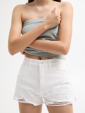 Regular Jean Pull&Bear en blanc