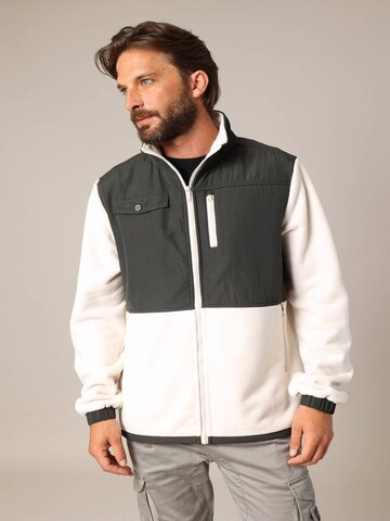 Veste mi-saison 'CRUMBSON' Deeluxe en vert : devant