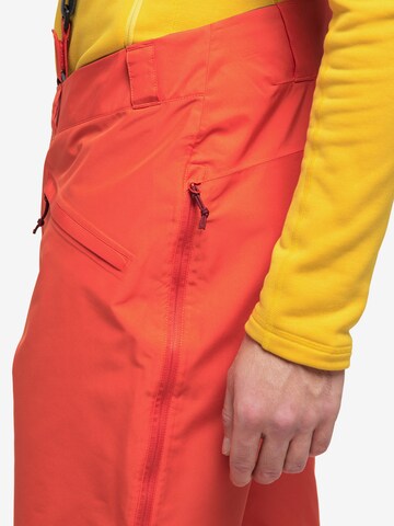 Haglöfs Slim fit Outdoor Pants 'Lumi Form' in Orange