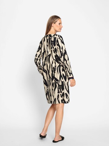 heine - Vestido en beige