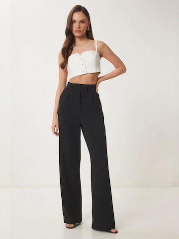 Happiness İstanbul Loose fit Pleat-front trousers in Black