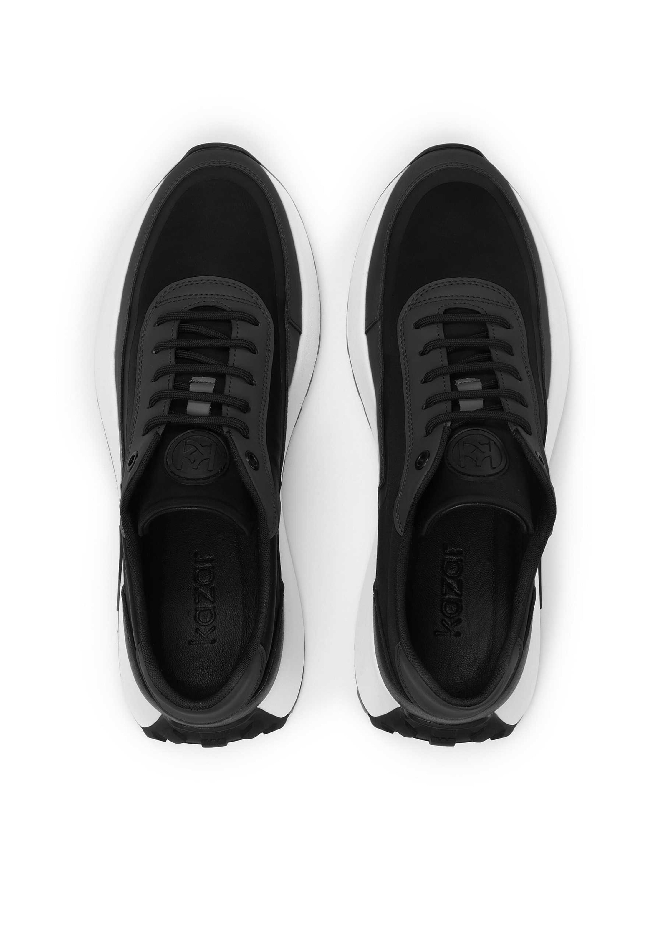 Kazar Sneakers laag in Zwart