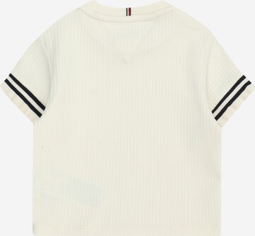 Tricou 'Essential' de la TOMMY HILFIGER pe bej