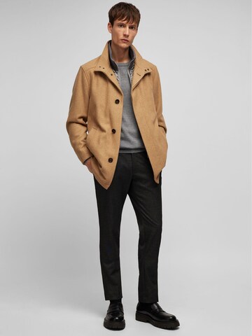 HECHTER PARIS Between-Season Jacket in Brown