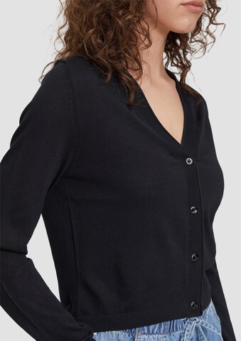 QS Strickjacke (GRS) in Schwarz