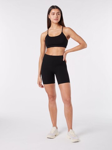 YO-GAYA Skinny Leggings in Zwart: voorkant