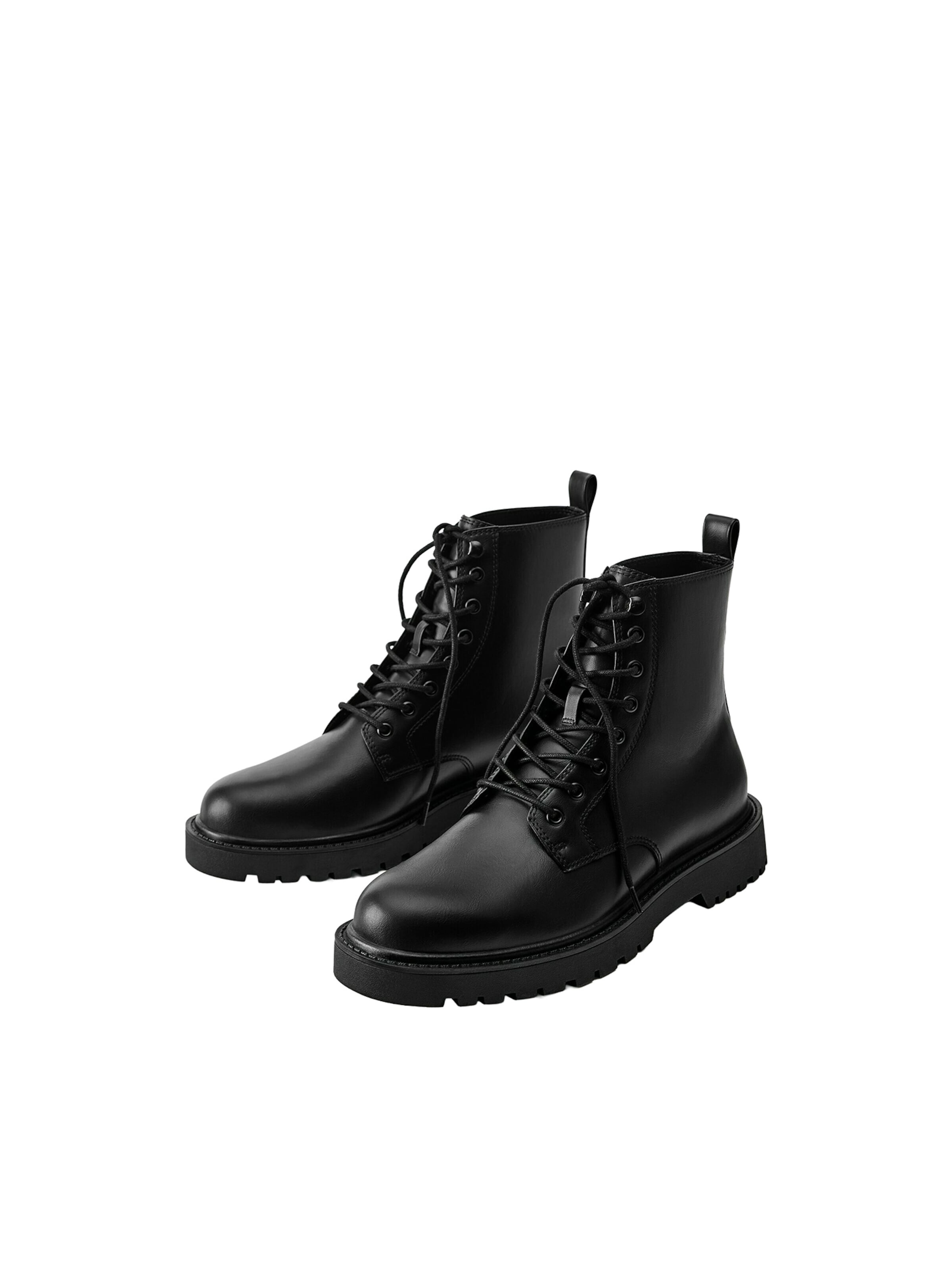 Bocanci cu șireturi de la Pull&Bear pe negru