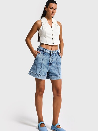 IT'S BASIC Jeans 'Mini Denim Short' in 34/Short in hellblau, Produktansicht