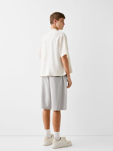 Bershka Loosefit Broek in Grijs