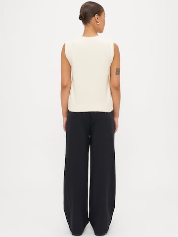 Only Petite - Jersey 'ONLRENATA' en gris