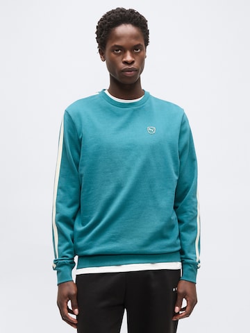 PUMASweater majica 'ESS ELEVATED' - zelena boja: prednji dio
