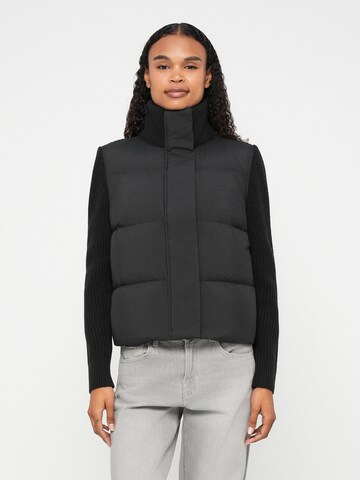 TOMMY HILFIGER Jacke in Schwarz: Vorderseite