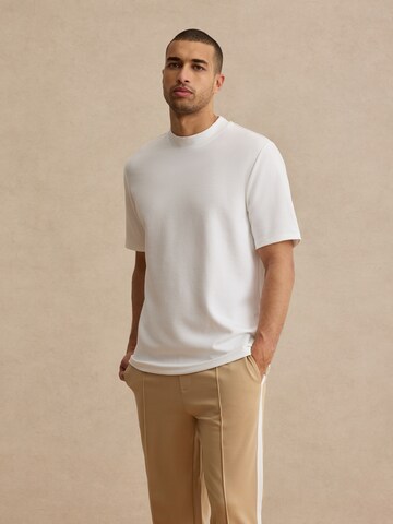 DAN FOX APPAREL Tapered Pants 'Sven' in Beige: front