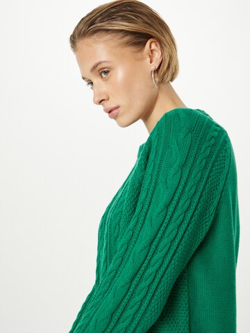 GAP Sweater in Green