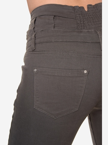 Elara Skinny Jeans in Grey