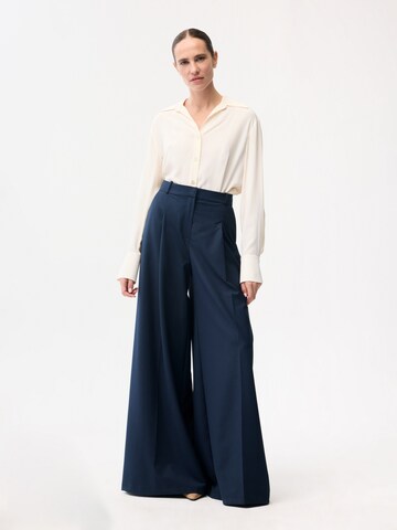 adl Wide leg Pants in Blue