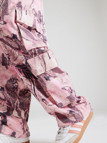ADIDAS ORIGINALS Loose fit Cargo trousers 'SAT' in Pink
