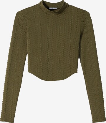 Bershka Shirt in Groen: voorkant