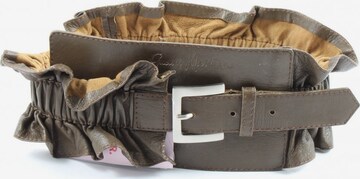 GUESS Belt in XS-XL in Brown: front