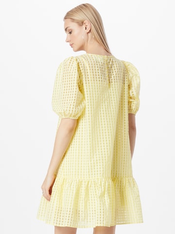 SISTERS POINT Dress 'VICE' in Yellow