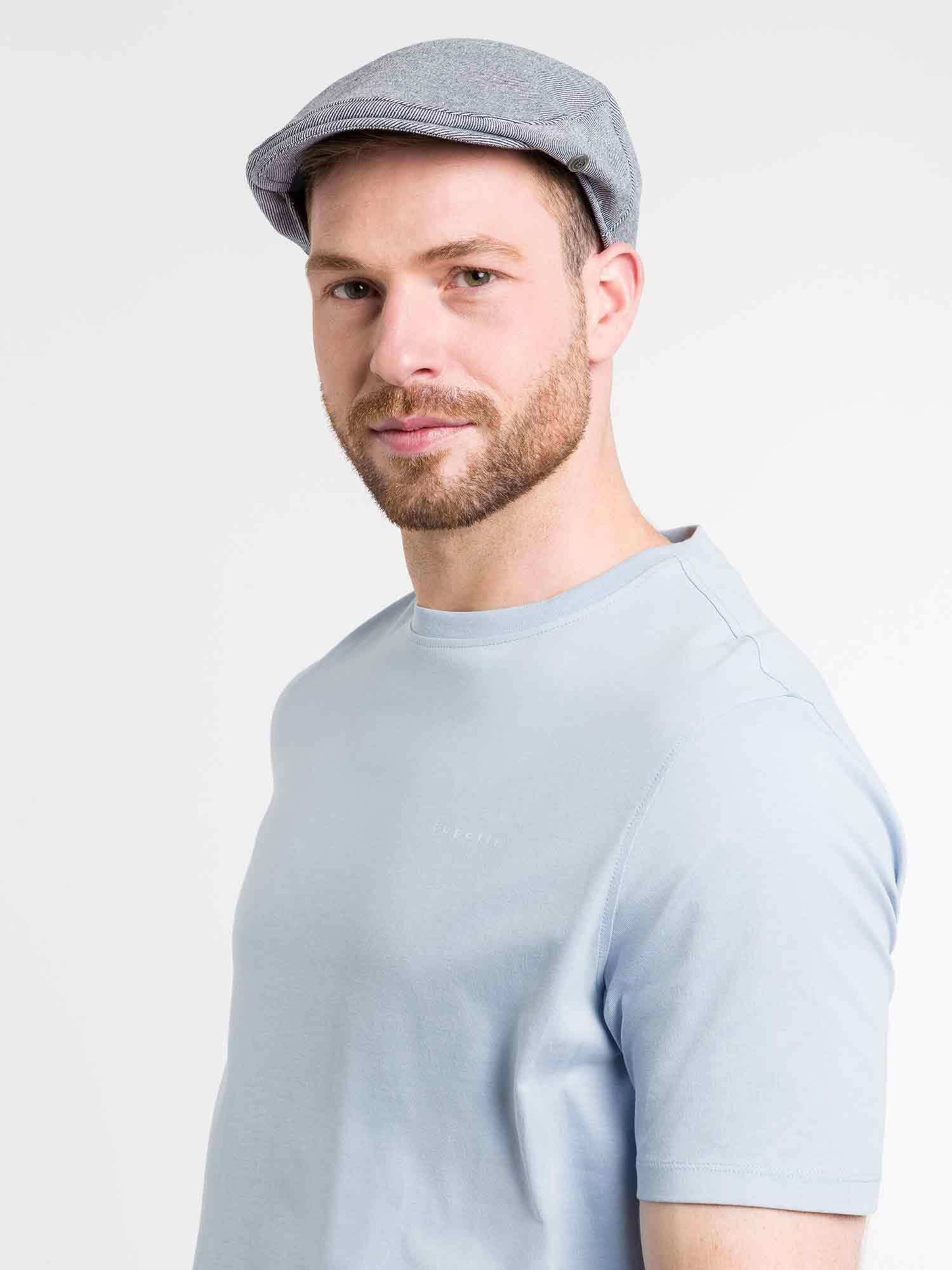 bugatti Beanie in Blue