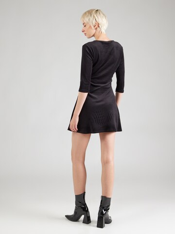 Robe 'Paloma' ABOUT YOU en noir