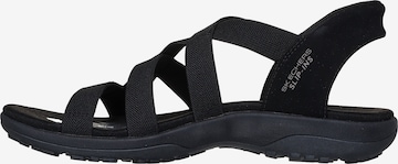 SKECHERS Sandale in Schwarz: Vorderseite