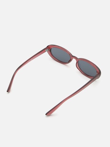 Occhiali da sole di Pull&Bear in rosso