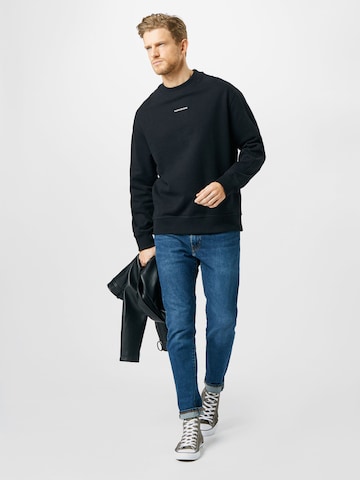 Calvin Klein Jeans Sweatshirt in Schwarz