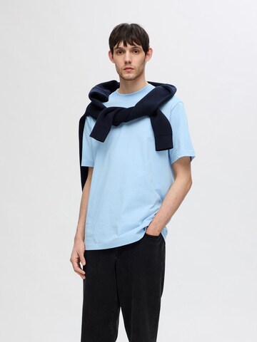 T-Shirt SELECTED en bleu : devant