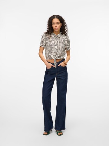 Chemisier 'VMMENNY' VERO MODA en beige