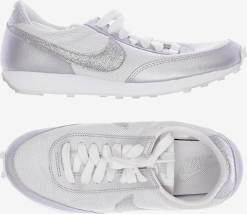 NIKE Sneaker 39 in Grau: predná strana