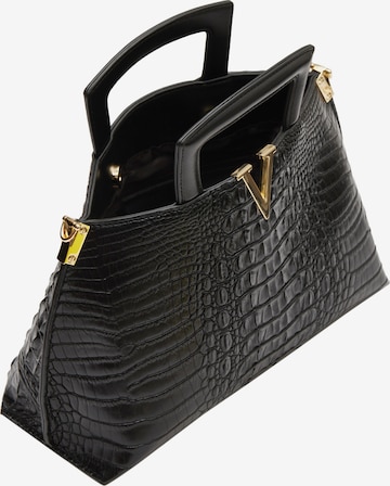 Usha Handbag in Black