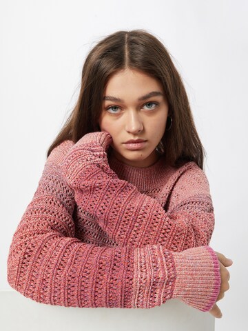 Pullover di SCOTCH & SODA in rosa