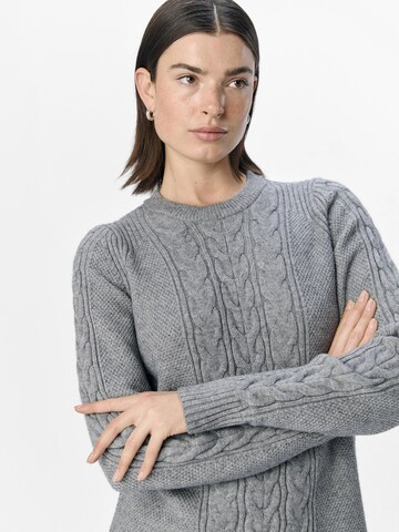 Robes en maille 'Doris' OBJECT en gris