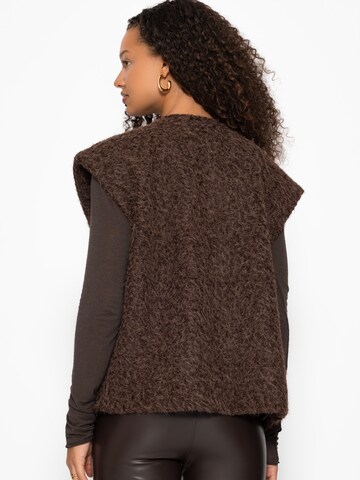 SASSYCLASSY Vest in Brown