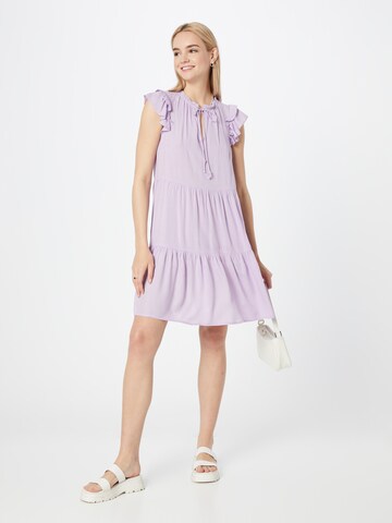 PIECES - Vestido 'Teresa' em roxo