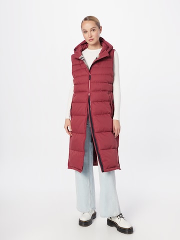 Gilet 'Vestholm' di Derbe in rosso: frontale