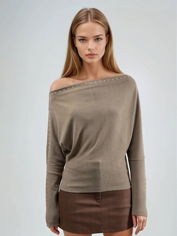 Busem - Blusa em castanho: frente