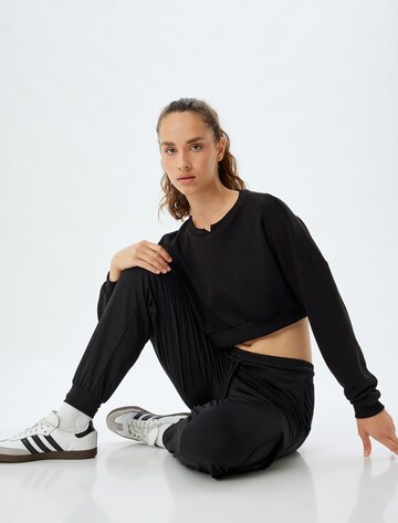 Koton Tapered Trousers in Black
