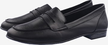 D.MoRo Shoes Classic Flats 'RASPOLIA' in Black: front