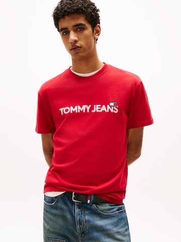 Tommy Jeans Футболка в Красный: спереди
